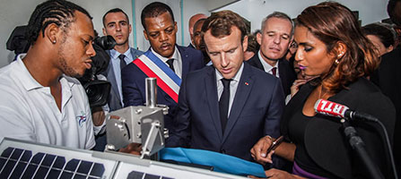 President Macron inaugurates the 24 Cairnet sensor network to measure Sargassum algae emanations