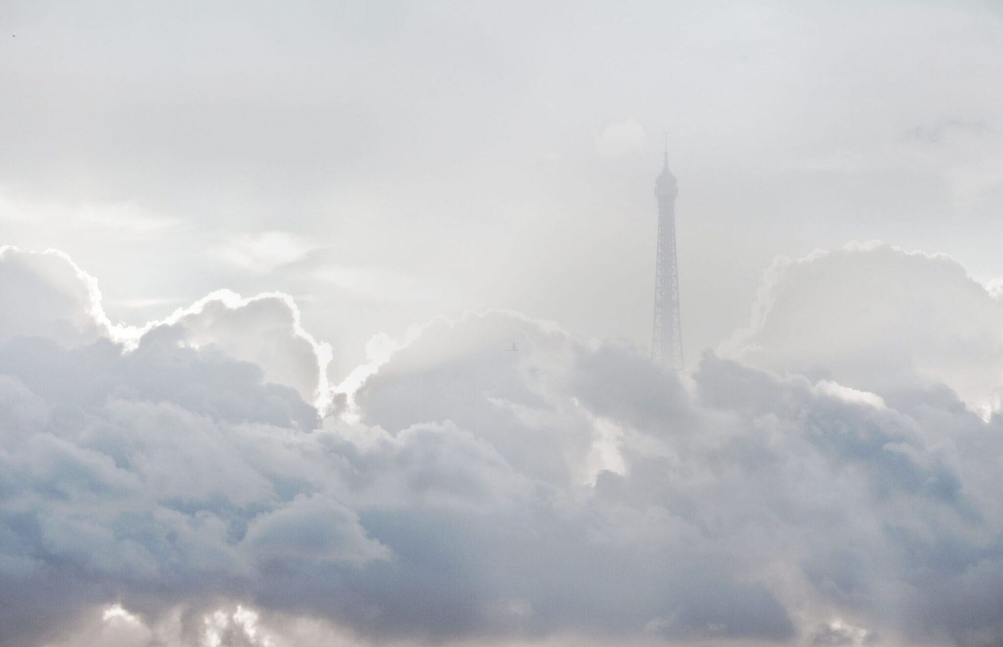 Clouds-2048×1321